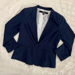 Kenzie casual navy denim blazer. Size medium